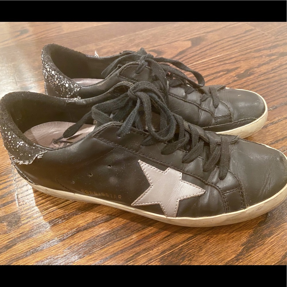 Golden Goose Low Top Sneakers